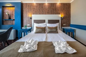  - 93 | Balneo Hotel